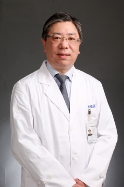 Official portrait image displayed on Guo Xiaomao's Shanghai Proton and Heavy Ion Center profile page.